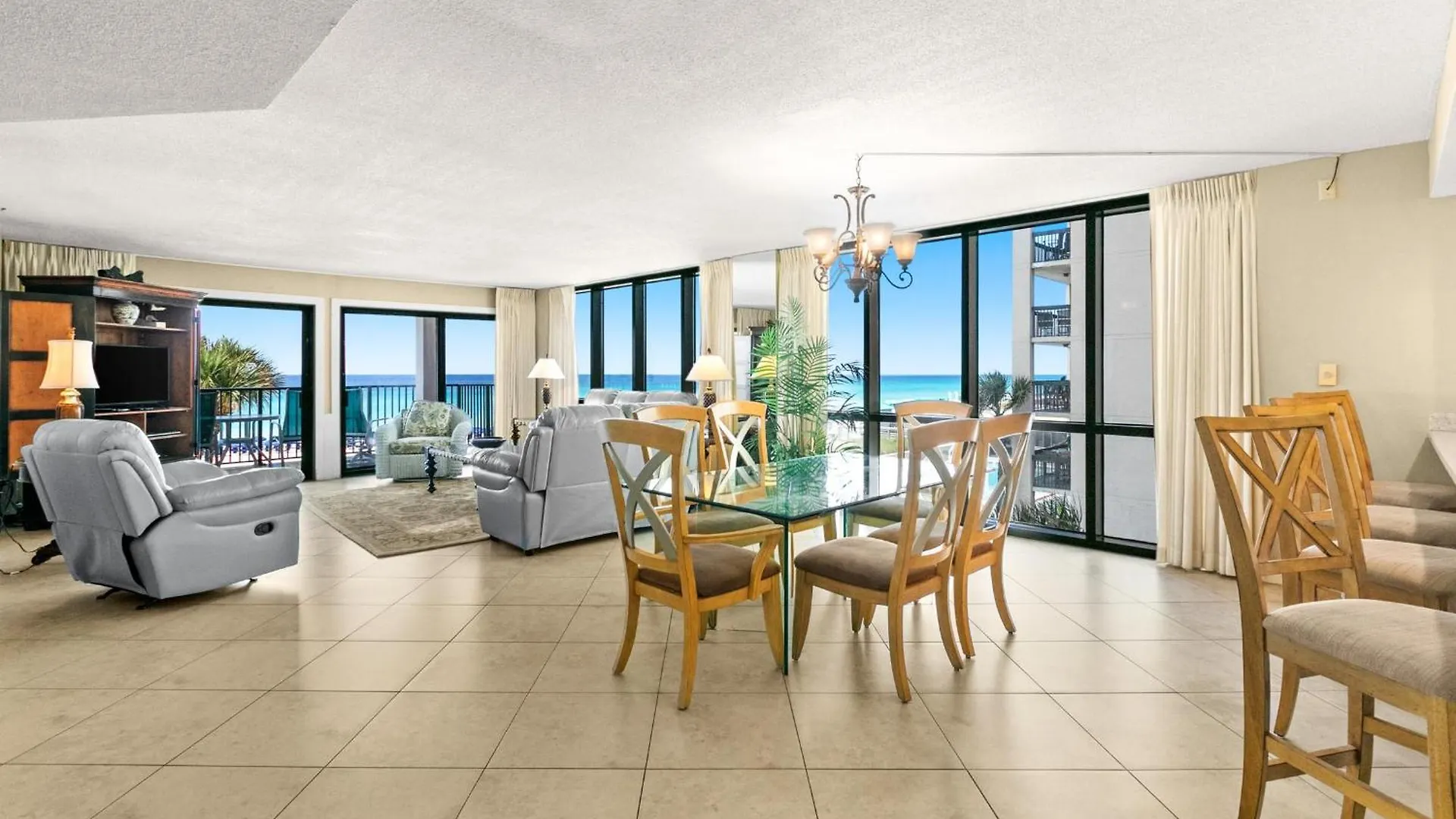 Emerald Towers 0306 Destin